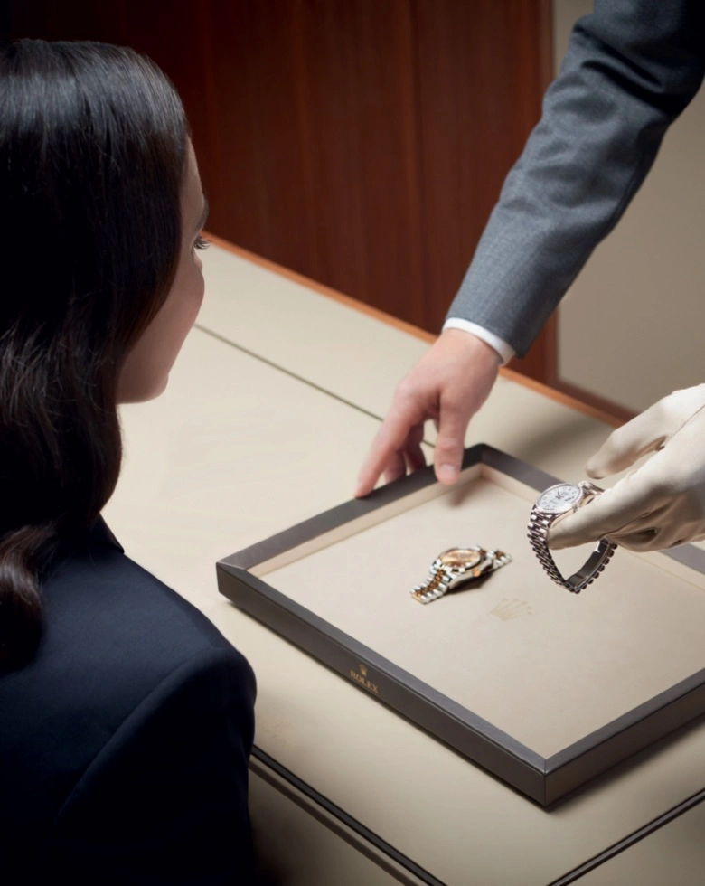 Returning The Watch - Watch Palace
