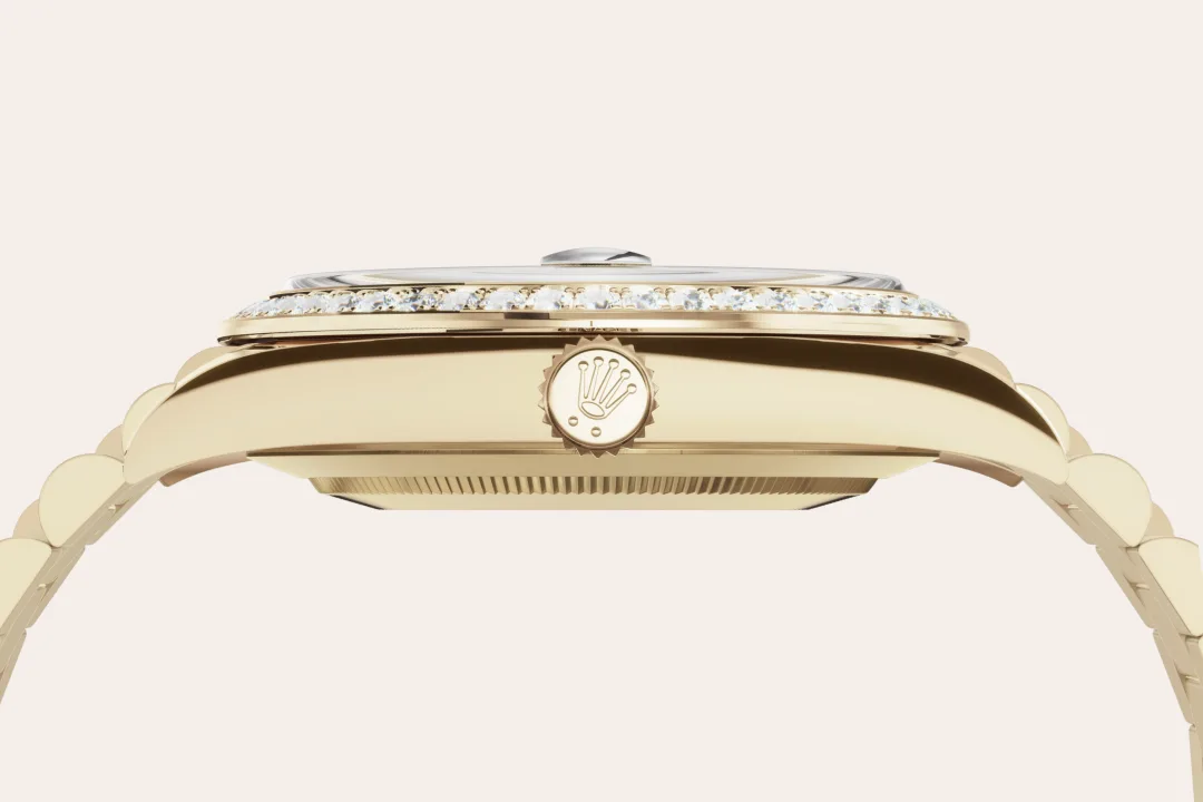 Rolex Day-Date in 18 ct yellow gold, M228348RBR-0002 - Watch Palace