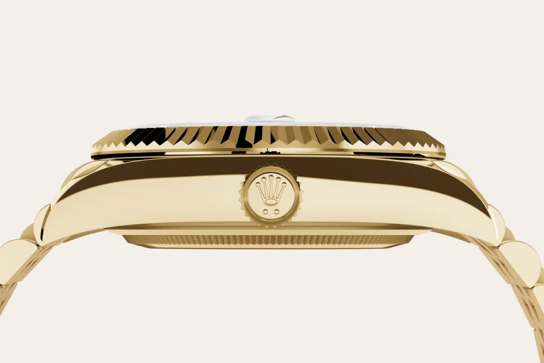 Rolex Sky-Dweller in 18 ct yellow gold, M336938-0008 - Watch Palace