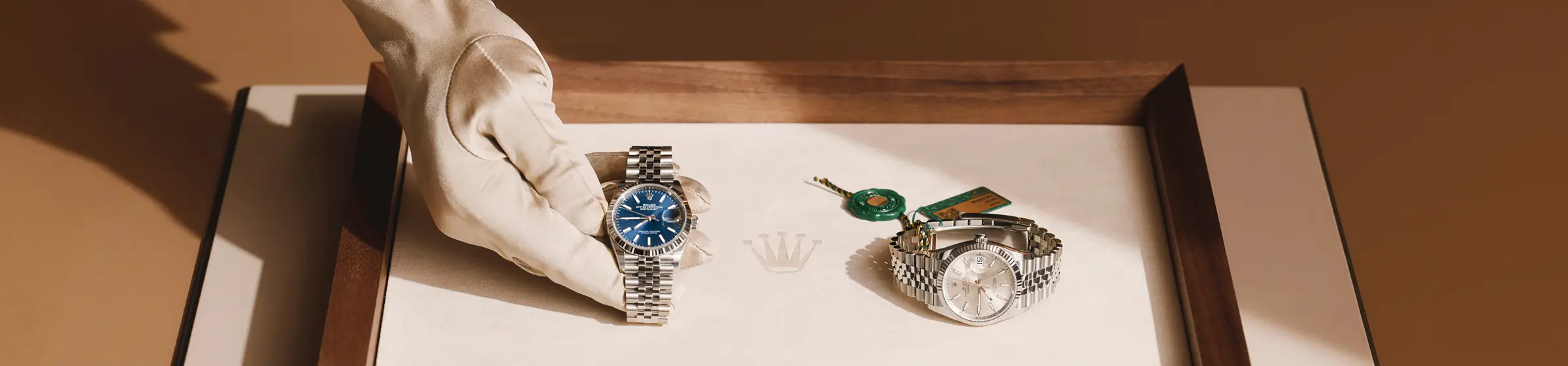Returning The Watch - Watch Palace